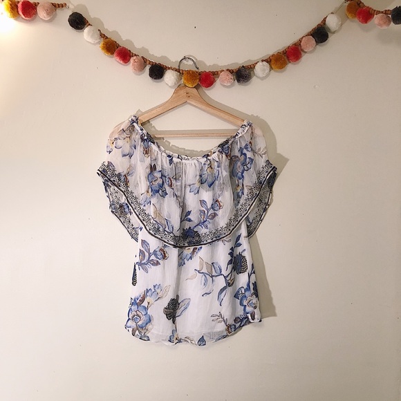 WhiteHouseBlackMarket sz XS - Picture 1 of 4